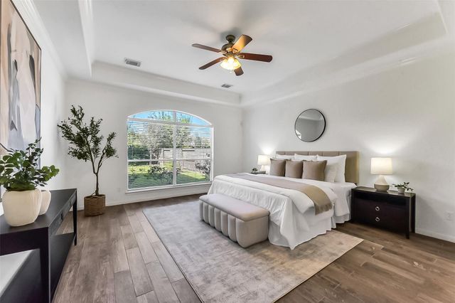 3211 Timberwood Drive, Pearland, TX 77584