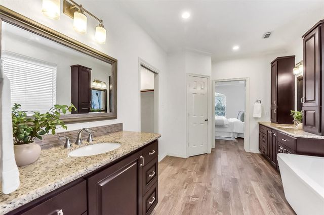 3211 Timberwood Drive, Pearland, TX 77584