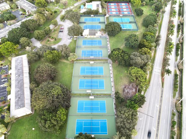 2901 Victoria Circle D2, Coconut Creek, FL 33066