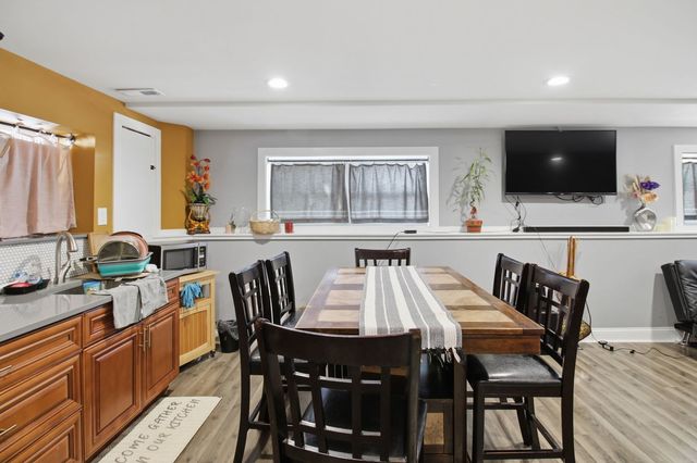 1022 Rosewood Drive, Carpentersville, IL 60110