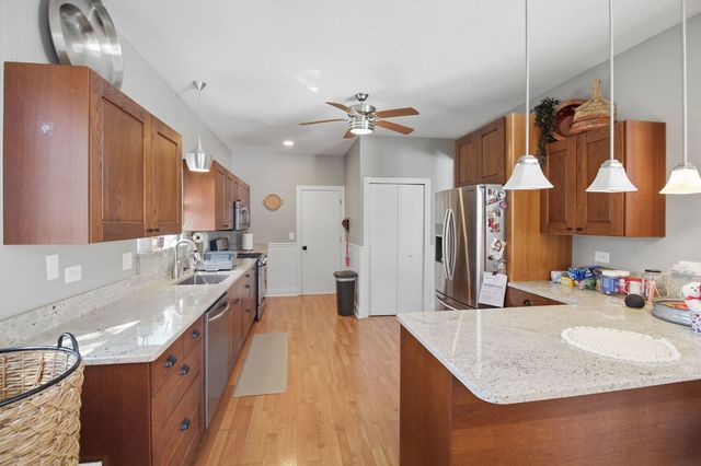 1022 Rosewood Drive, Carpentersville, IL 60110