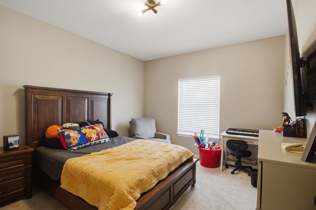 1022 Rosewood Drive, Carpentersville, IL 60110