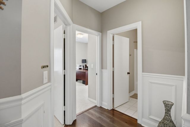 1022 Rosewood Drive, Carpentersville, IL 60110