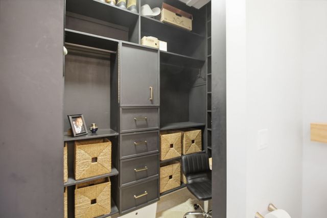 1022 Rosewood Drive, Carpentersville, IL 60110