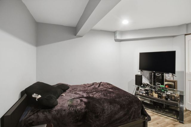 1022 Rosewood Drive, Carpentersville, IL 60110