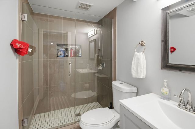 1022 Rosewood Drive, Carpentersville, IL 60110