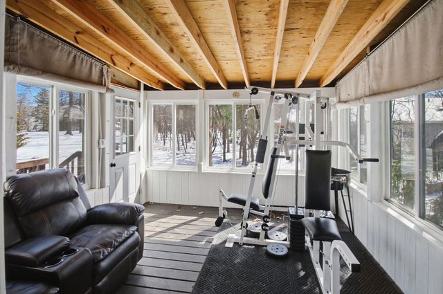 1022 Rosewood Drive, Carpentersville, IL 60110