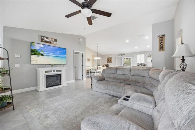 9347 SE 152ND LANE, Summerfield, FL 34491