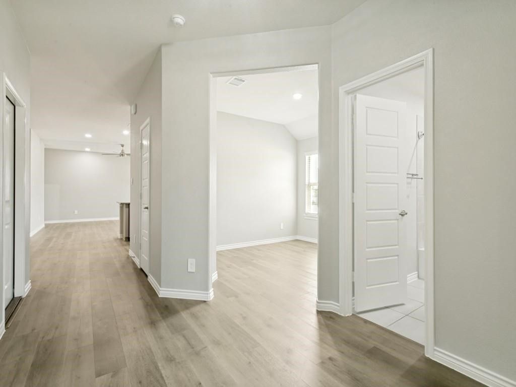9704 Autumn Leaves Lane, Aubrey, TX 76227 — photo 2