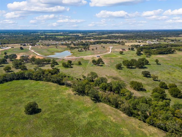 406 Birdsong Lane, Gholson, TX 76705