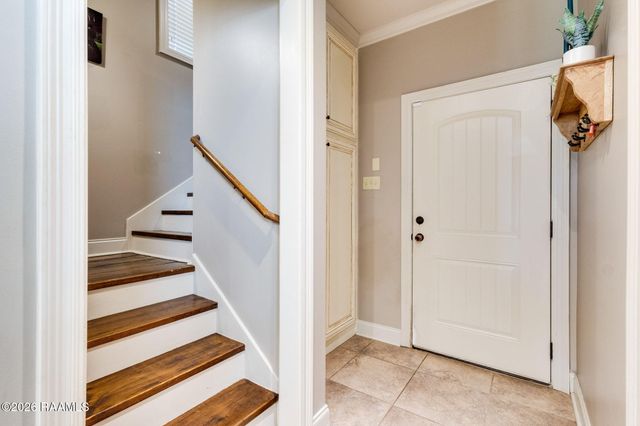 608 Birchview Drive, Broussard, LA 70518