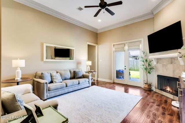 608 Birchview Drive, Broussard, LA 70518