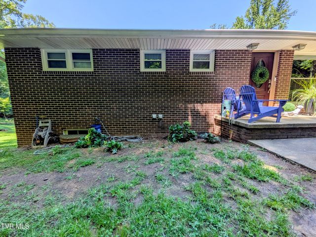 2364 Mountain Drive, Kingsport, TN 37664