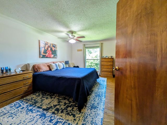 2364 Mountain Drive, Kingsport, TN 37664