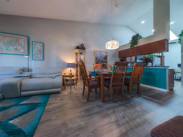 39650 US HWY 19 N, Tarpon Springs, FL 34689