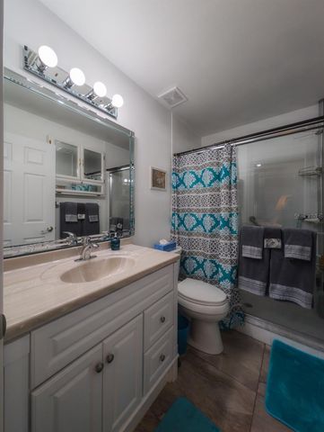 39650 US HWY 19 N, Tarpon Springs, FL 34689