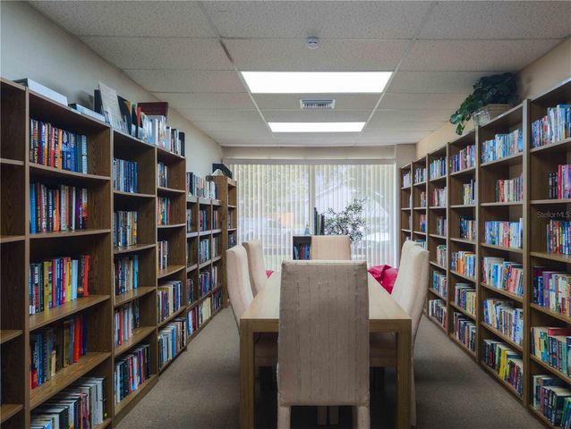 39650 US HWY 19 N, Tarpon Springs, FL 34689