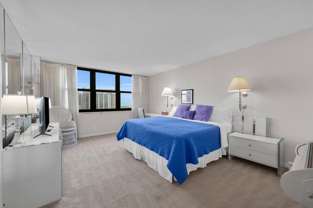 3400 N OCEAN Avenue 1605, Singer Island, FL 33404