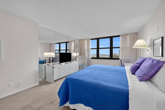 3400 N OCEAN Avenue 1605, Singer Island, FL 33404