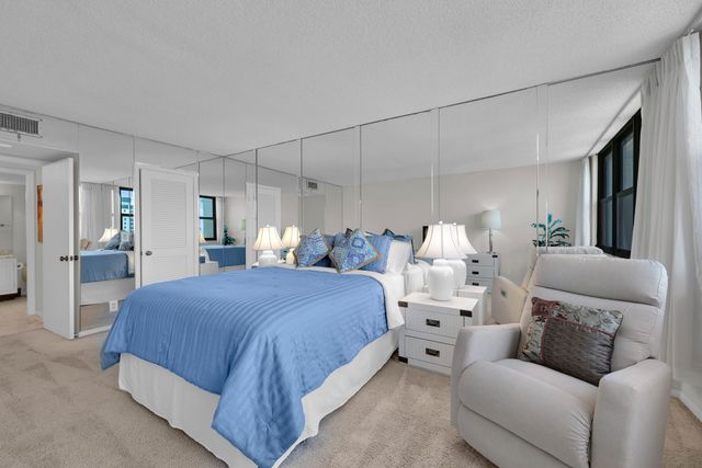 3400 N OCEAN Avenue 1605, Singer Island, FL 33404