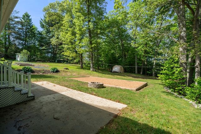 4 Leland Hill Rd, Grafton, MA 01560