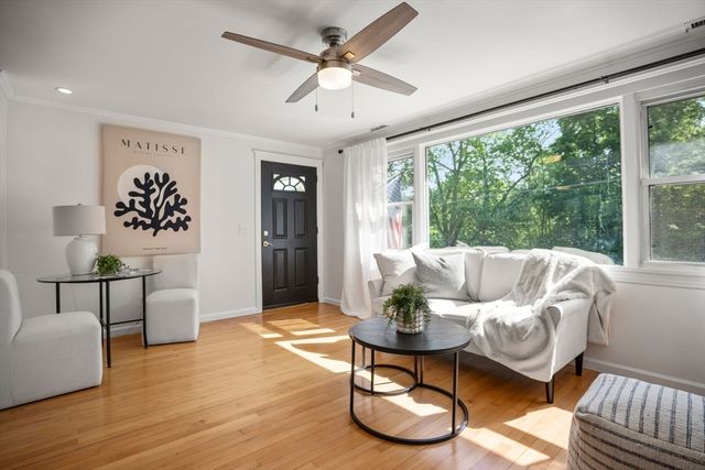 4 Leland Hill Rd, Grafton, MA 01560