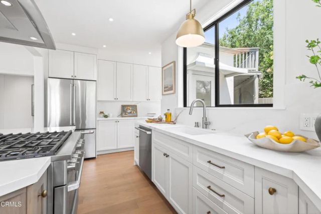 6029 Farrington Lane, Los Angeles, CA 90042