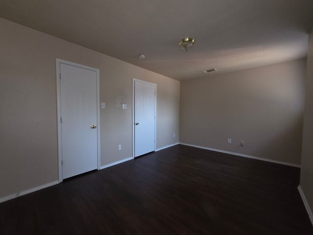 1249 Village Garden Drive, Azle, TX 76020