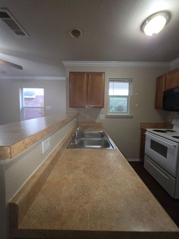 1249 Village Garden Drive, Azle, TX 76020