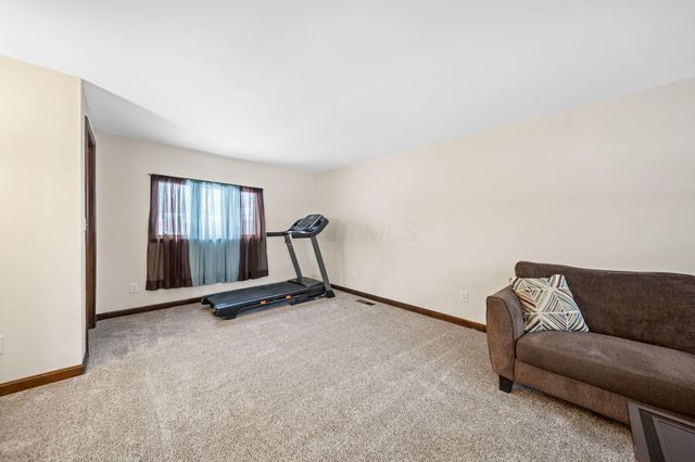 2196 Ferris Road, Columbus, OH 43224