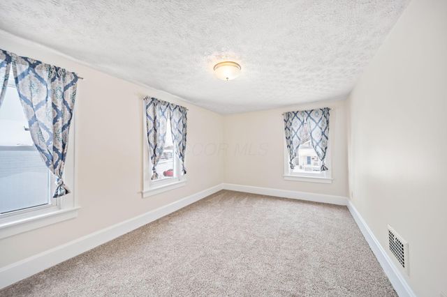 2196 Ferris Road, Columbus, OH 43224