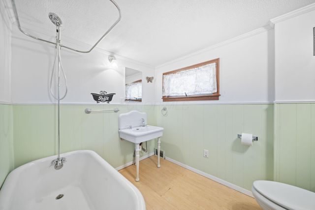 2196 Ferris Road, Columbus, OH 43224