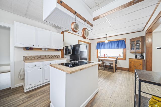 2196 Ferris Road, Columbus, OH 43224