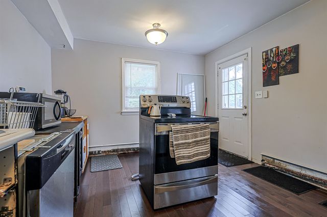 205 Bourne Street, Manchester, NH 03103