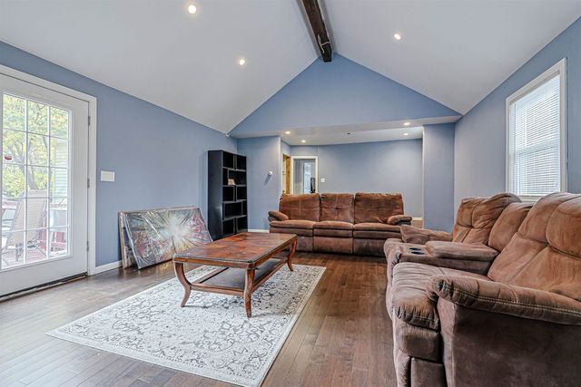 205 Bourne Street, Manchester, NH 03103