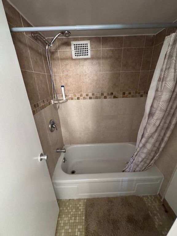 Image 24 of property listing at 1836 METZEROTT RD #1720, Hyattsville, MD 20783