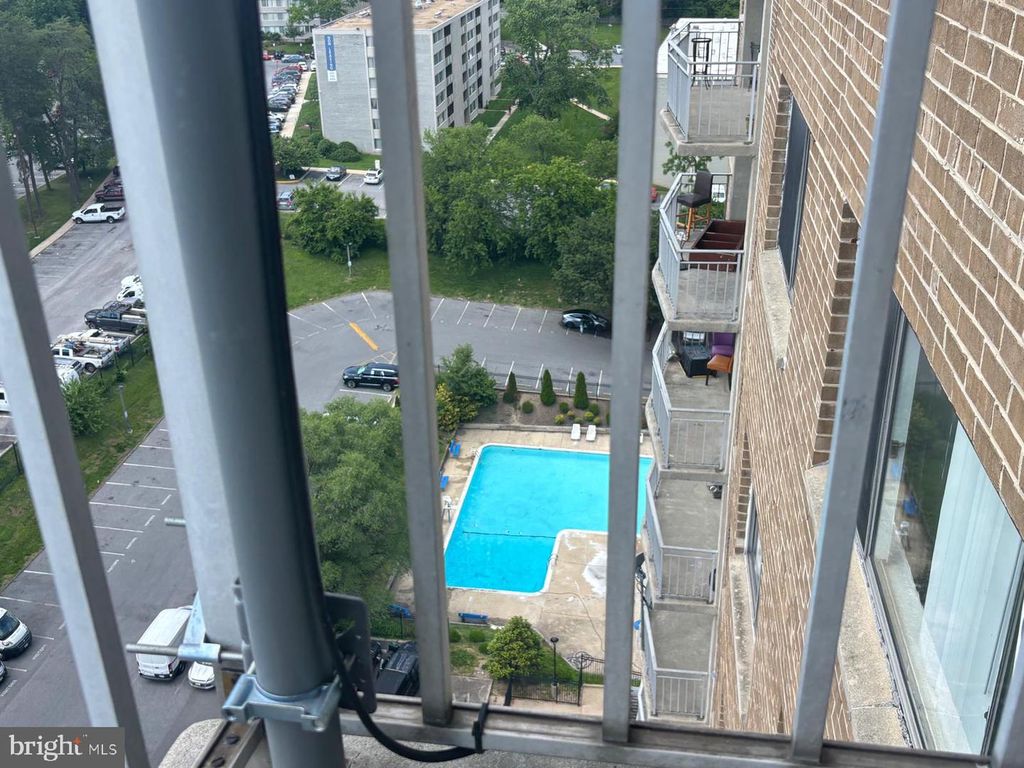 Image 35 of property listing at 1836 METZEROTT RD #1720, Hyattsville, MD 20783