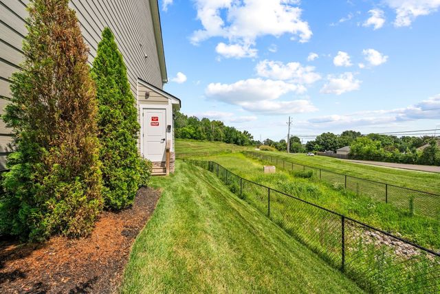 1000 Mountain View Dr, Thompsons Station, TN 37179