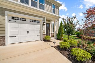 1000 Mountain View Dr, Thompsons Station, TN 37179