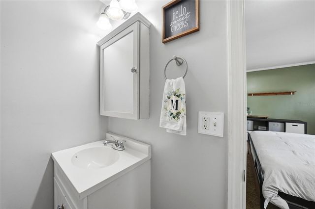2403 SE POINTER AVENUE, Arcadia, FL 34266