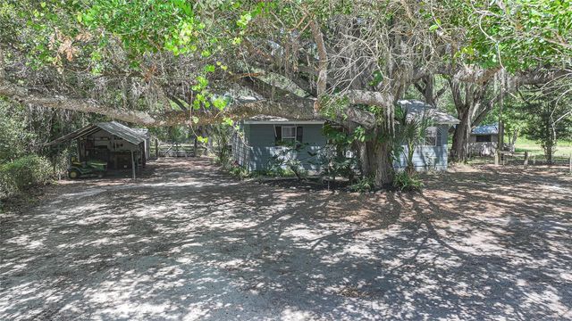 2403 SE POINTER AVENUE, Arcadia, FL 34266