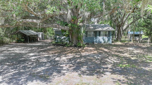 2403 SE POINTER AVENUE, Arcadia, FL 34266