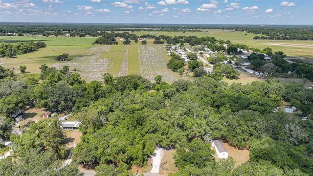 2403 SE POINTER AVENUE, Arcadia, FL 34266