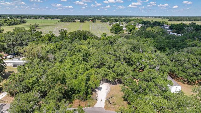 2403 SE POINTER AVENUE, Arcadia, FL 34266
