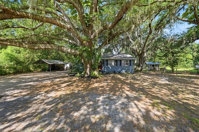 2403 SE POINTER AVENUE, Arcadia, FL 34266