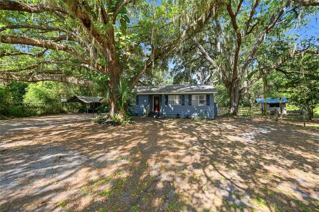 2403 SE POINTER AVENUE, Arcadia, FL 34266