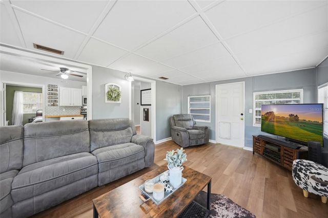 2403 SE POINTER AVENUE, Arcadia, FL 34266