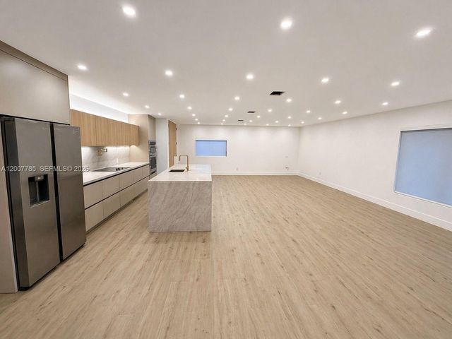 12810 SW 18th Street, Miami, FL 33175