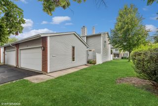 607 Pheasant Lane, Deerfield, IL 60015