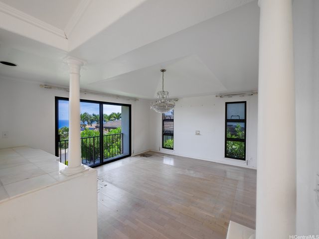 830 Ikena Circle, Honolulu, HI 96821
